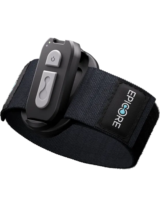 Epicore armband with the module fitted, three-quarter view